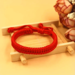 Bracelet bouddha rouge